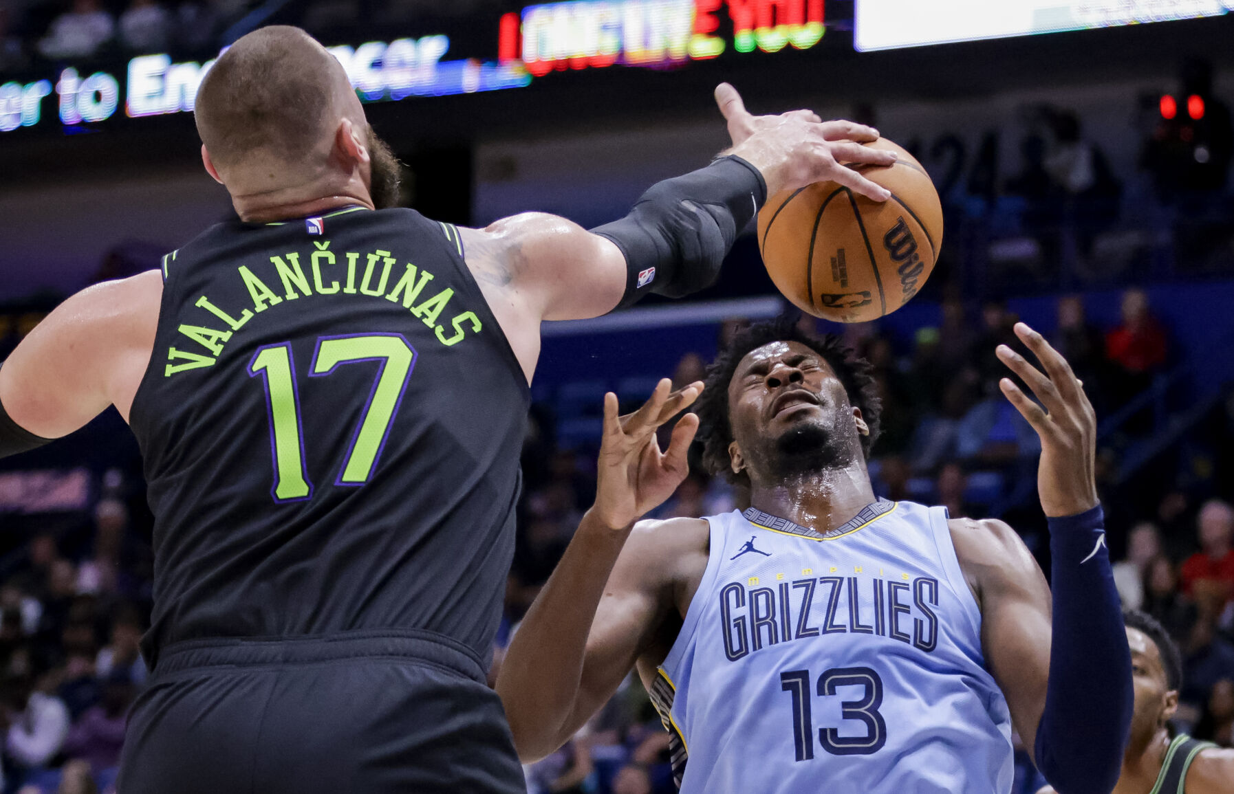 NO.pelicansgrizzlies.122723.132.jpg